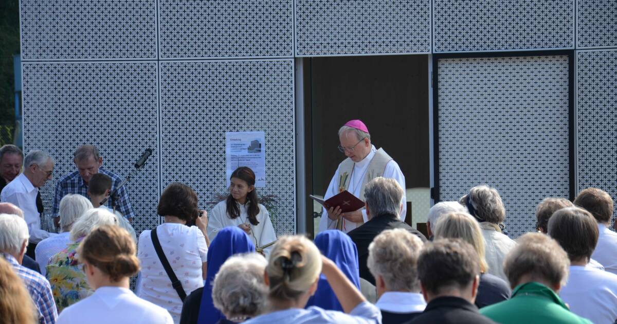 i+R Wohnbau Seedomizil Andachtsraum Weihe Segnung © Verena Konrad i+R Wohnbau Seedomizil Andachtsraum Weihe Segnung © Verena Konrad