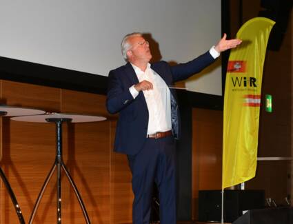 Wi+R Wirtschaft Regional Unternehmertreff 2017 Wi+R Wirtschaft Regional Unternehmertreff 2017