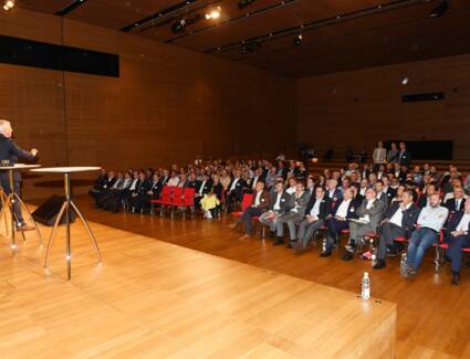 Wi+R Wirtschaft Regional Unternehmertreff 2017 Wi+R Wirtschaft Regional Unternehmertreff 2017