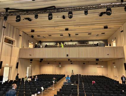 i+R Holzbau_Lechwelten und Dorfhus_Eroeffnung_innen_c)i+R
