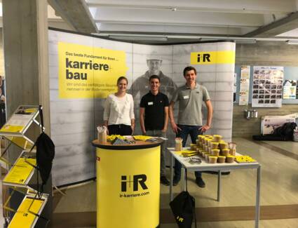 Alexandra, Jerome und Julian beim Bauforum der HTL Rankweil Alexandra, Jerome und Julian beim Bauforum der HTL Rankweil