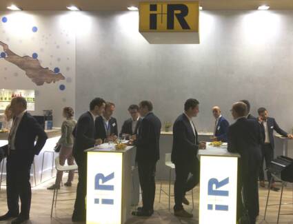 i+R auf der Expo Real 