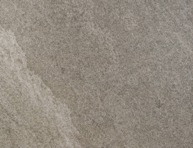 Feinsteinzeug braun stark strukturiert