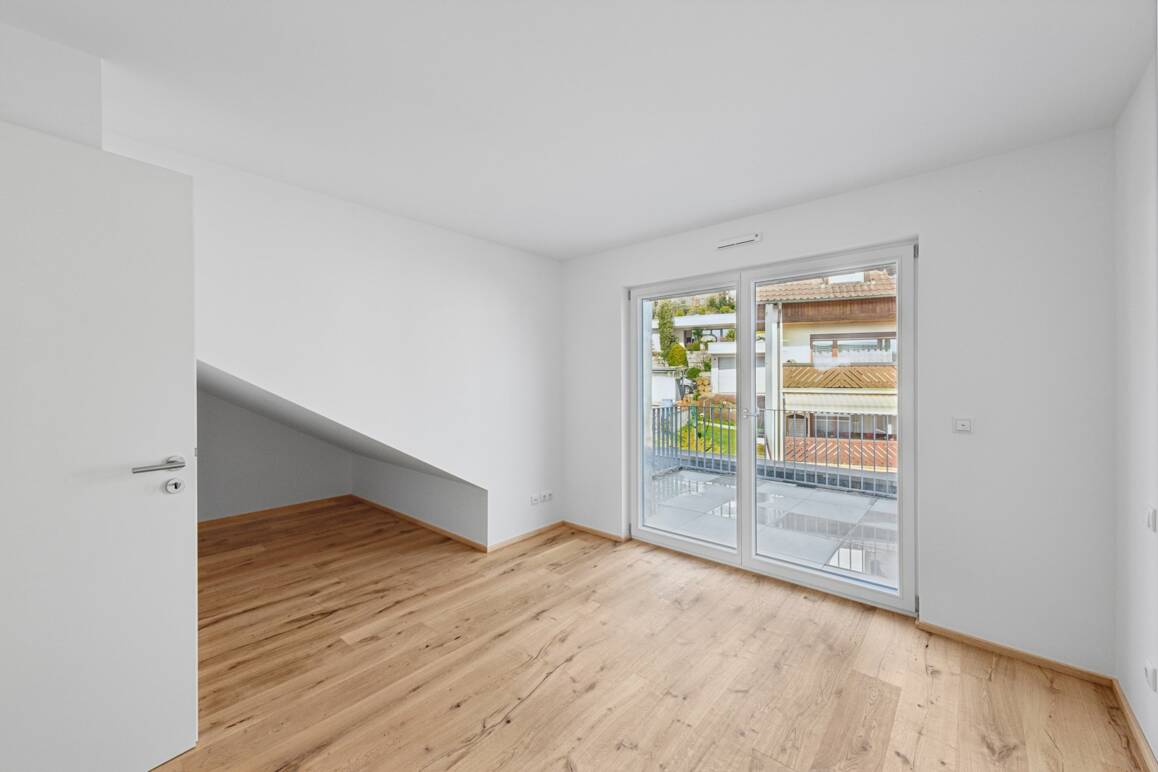 Gästezimmer mit Balkon